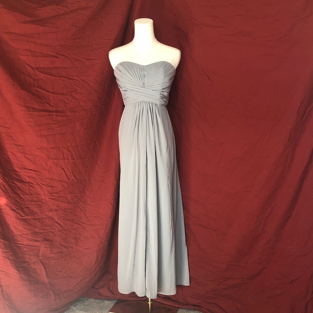 Prom David's Bridal Elegant Gray Strapless Dress Size 0 Extra Small